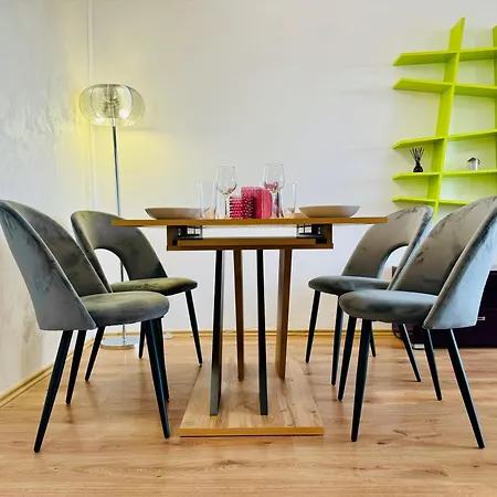 Joy Forest 84 Apartamento